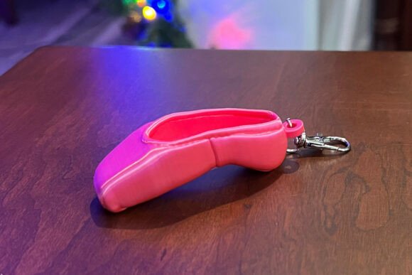 Explore the Elegance of Ballet with a 3D Printed Keychain Ballet Pointe Shoe