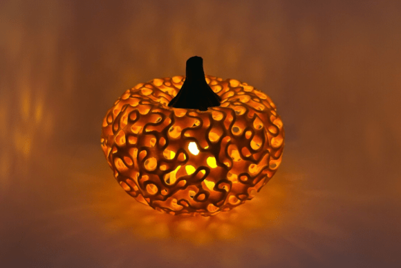Gyroid Lattice Pumpkin Lantern: A Blend of Geometry and Nature